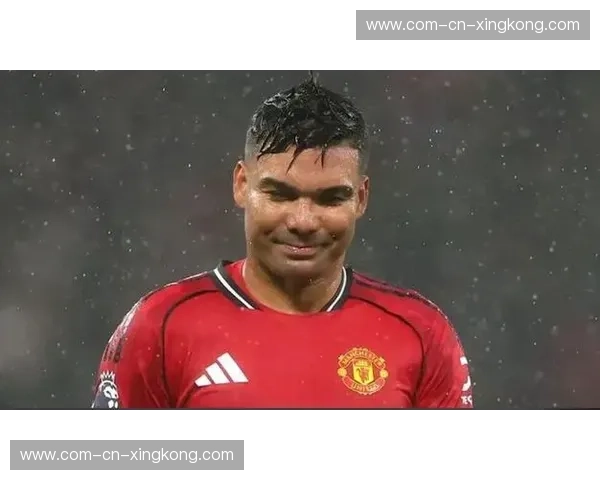 曼联卡塞米罗等主力拉响肌肉警报 轮换深度面临严峻考验